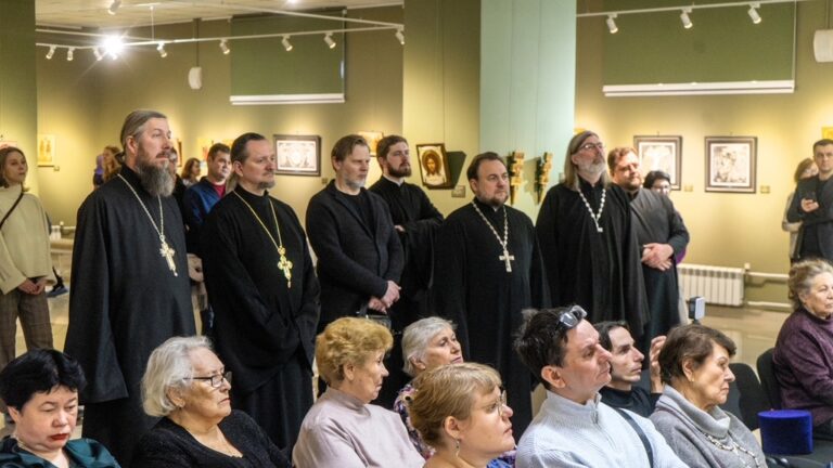 Выставка «Образ и время» открылась в Музейно-выставочном комплексе города Люберцы